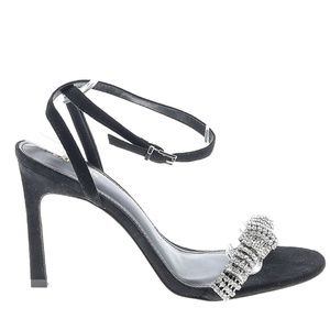 Express Heeled Sandal